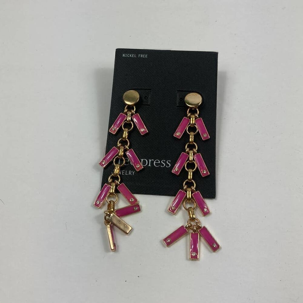 NWT Free press long dangle earrings pink and gold